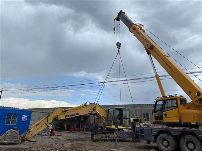 梅列区25吨吊车的工作半径是多少？