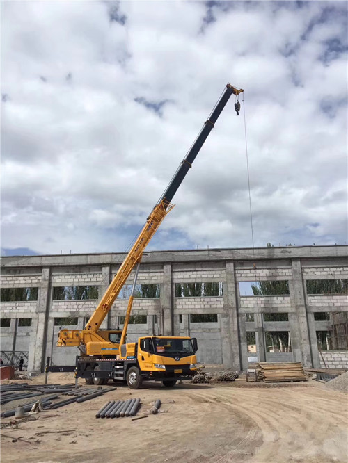 梅列区吊装作业前会做设备检查吗？安全保障措施有哪些？