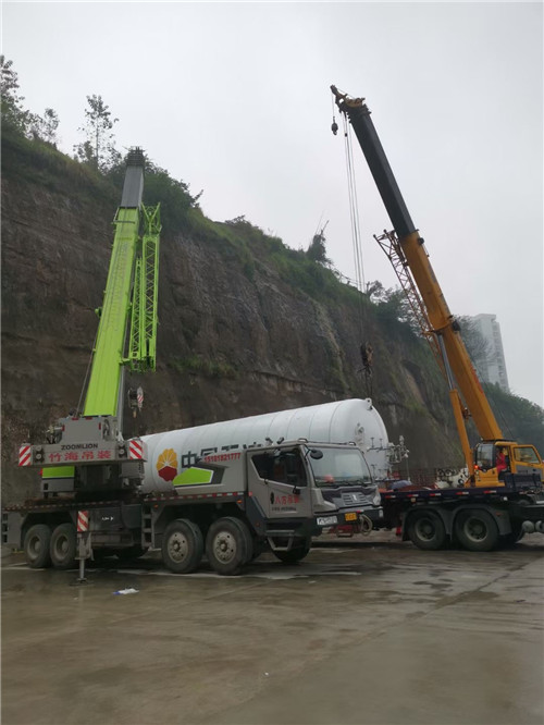 梅列区“不怕风雨冻”—— 吊车的 “恶劣环境适应” 技术
